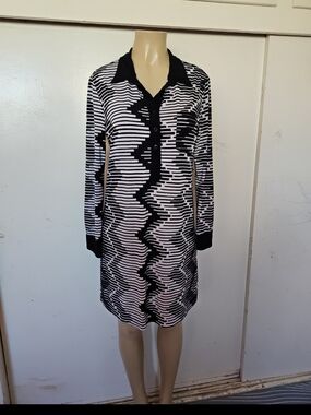 Karen Kane Black & White Geometric-Stripe Midi Shirt Dress